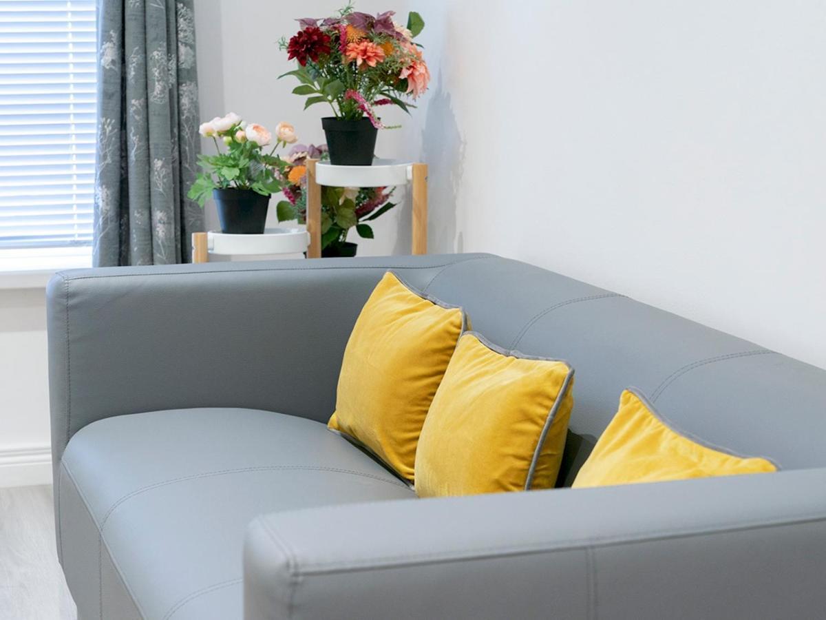 Pass The Keys - Bright & Airy 2Br 2Bath Apt In Perfect Location Belfast Exterior foto